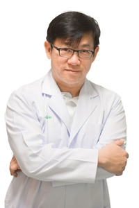Dr paitoon
